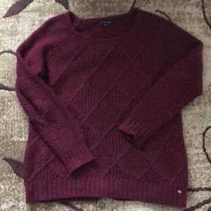 American Eagle sweater